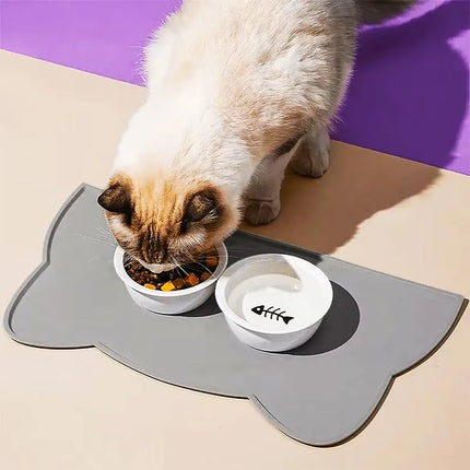 Cats and Dog Bowl Mats Cats Waterproof and Leak-Proof Pad Pet Placemat Anti-Slip Easy to Clean Food Grade Silicone Anti-Dirty
